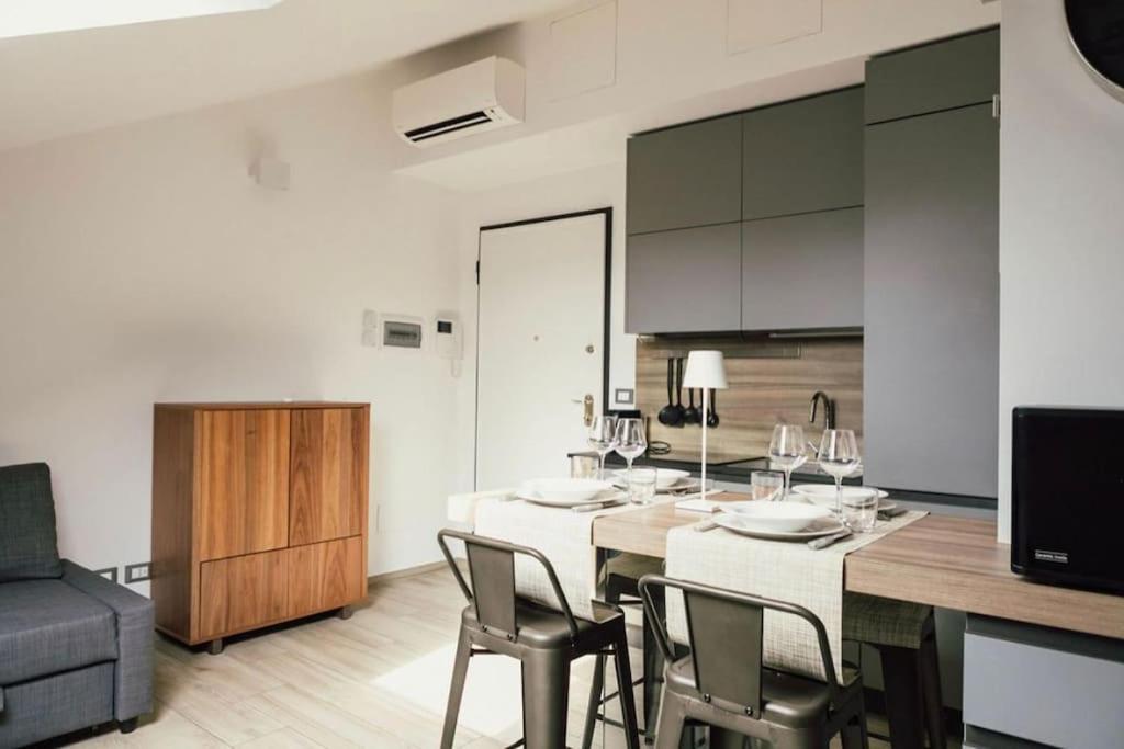 Casa Savo - Parcheggio Gratuito Nella Blu Area Apartment Genoa Luaran gambar