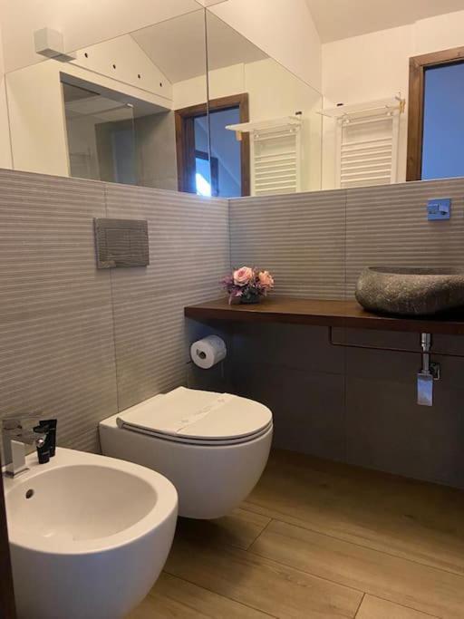 Casa Savo - Parcheggio Gratuito Nella Blu Area Apartment Genoa Luaran gambar